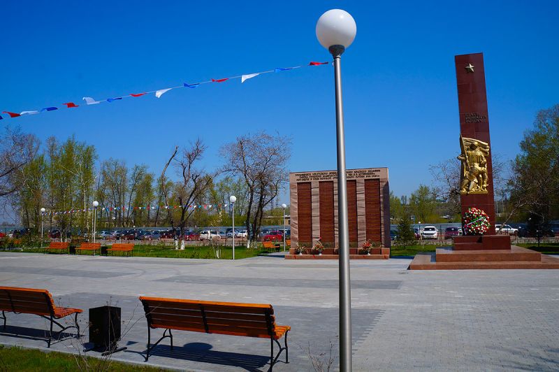 БЦ ВЕГА и ТЕРРА по ул.Октябрьской Революции, 1